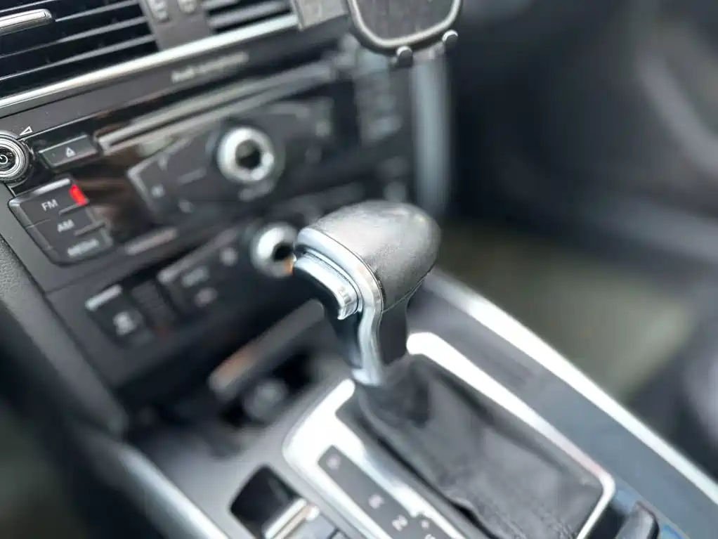 Audi A4L — миниатюра 12