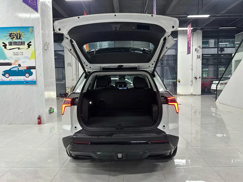 Chevrolet Plus — миниатюра 11