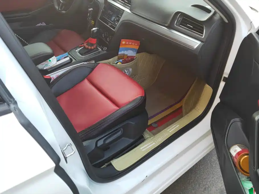 Volkswagen Lamando — миниатюра 8