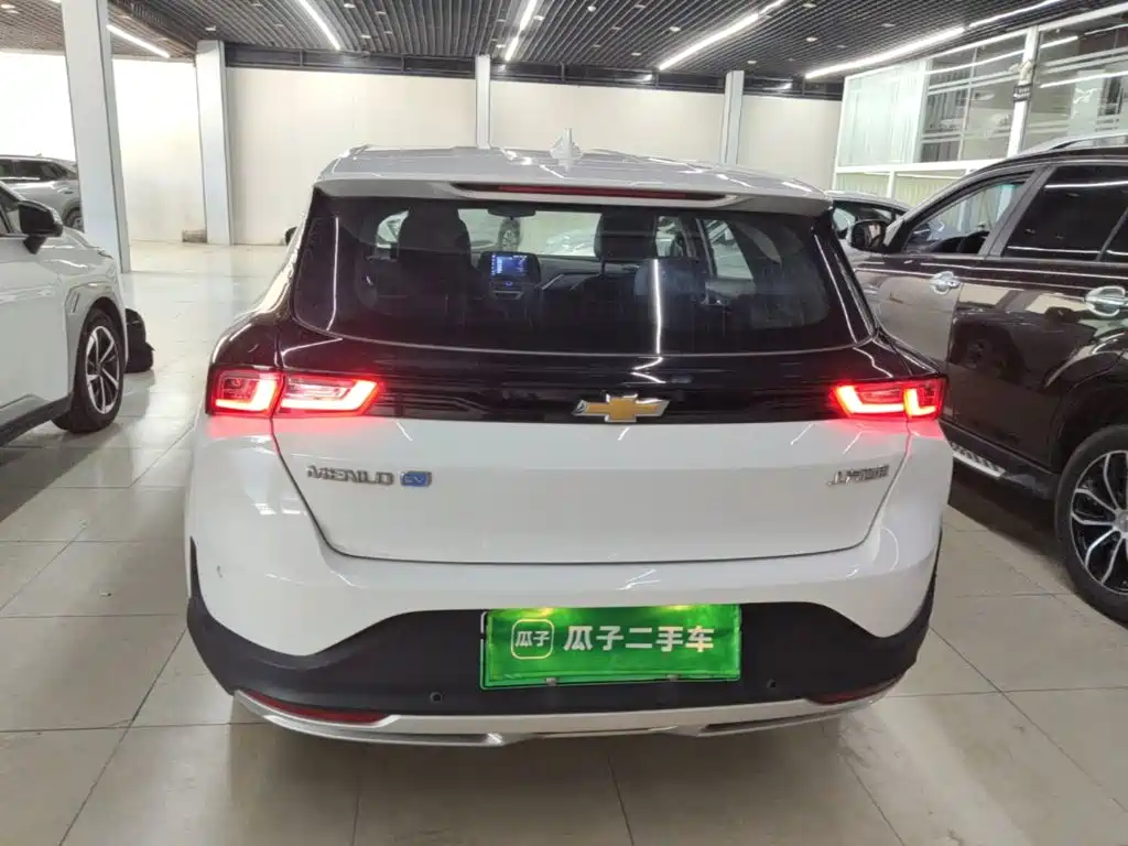 Chevrolet Menlo — миниатюра 6