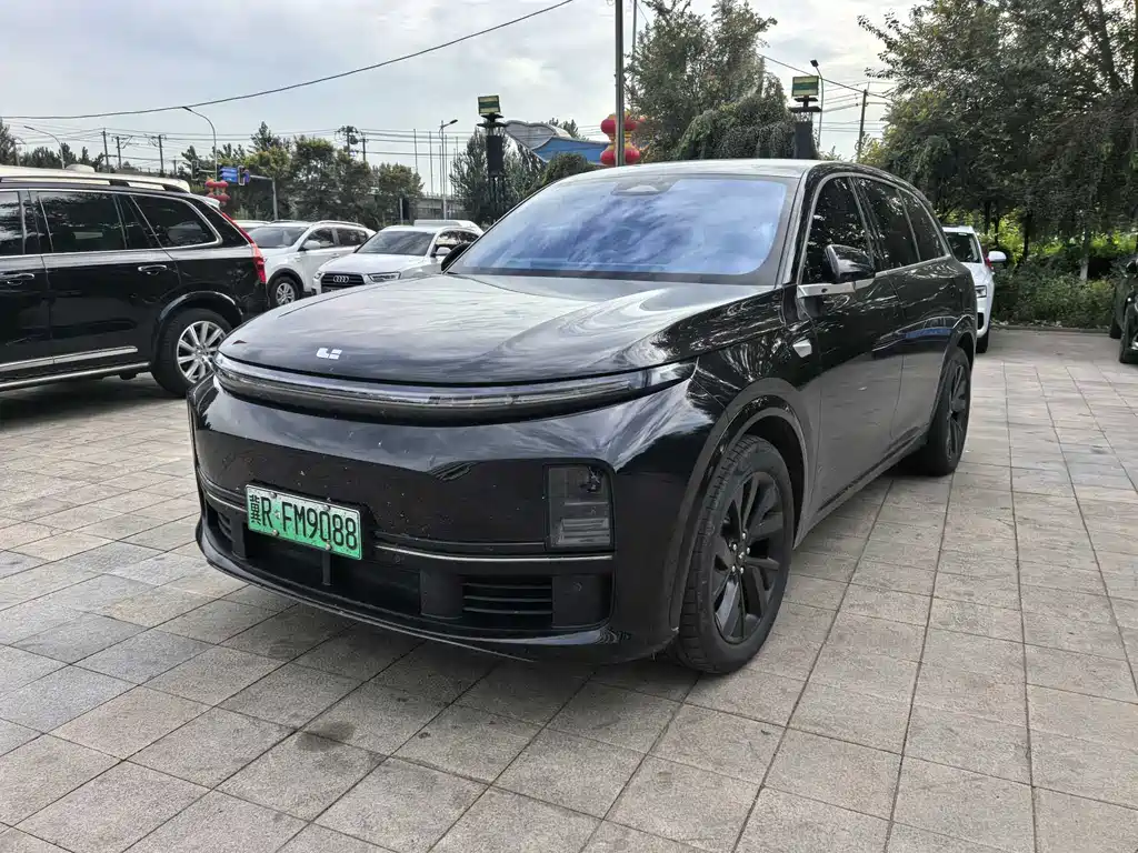 Li Auto Li L7 2024