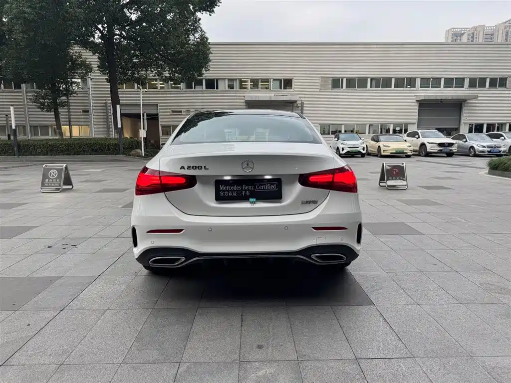 MERCEDES-BENZ A CLASS