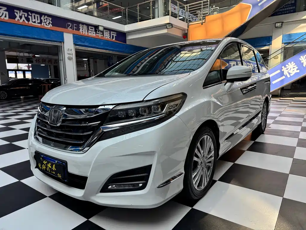 Honda Elysion — миниатюра 3