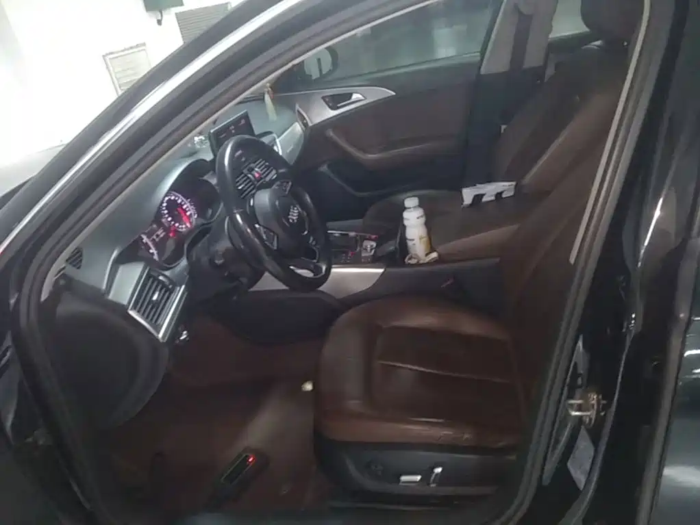 Audi A6L — миниатюра 15