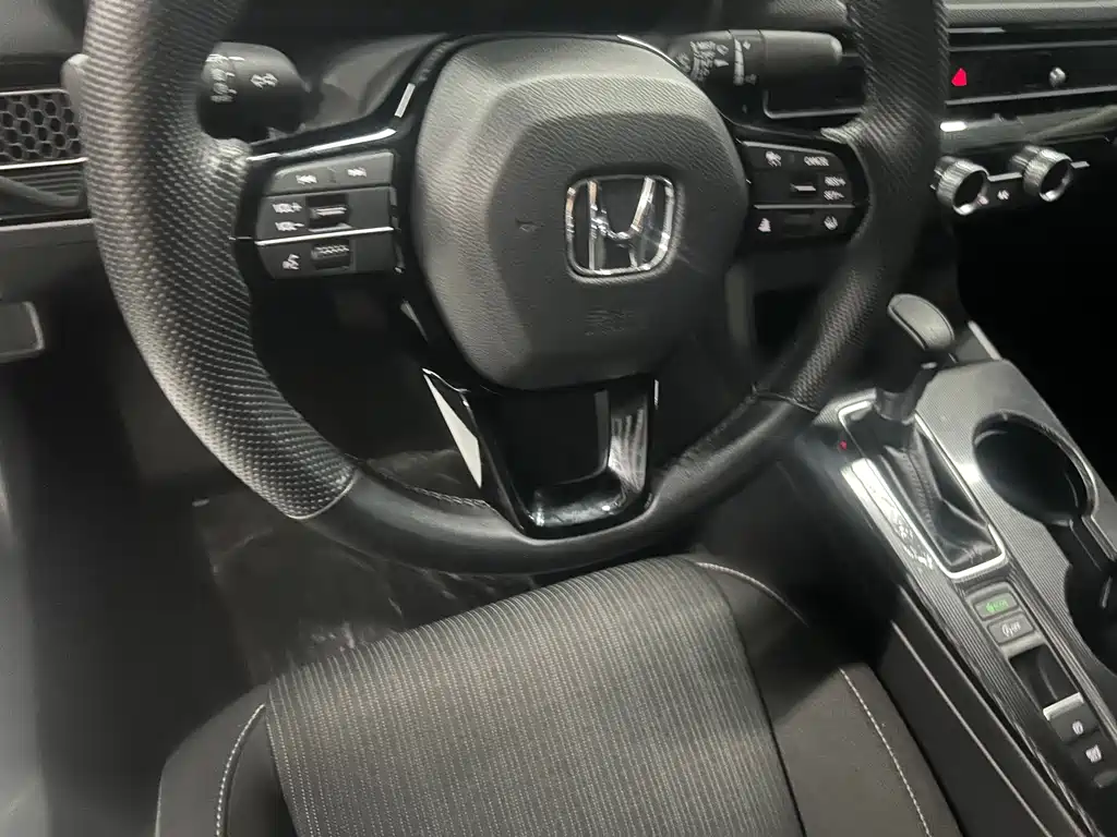 Honda Civic — миниатюра 12