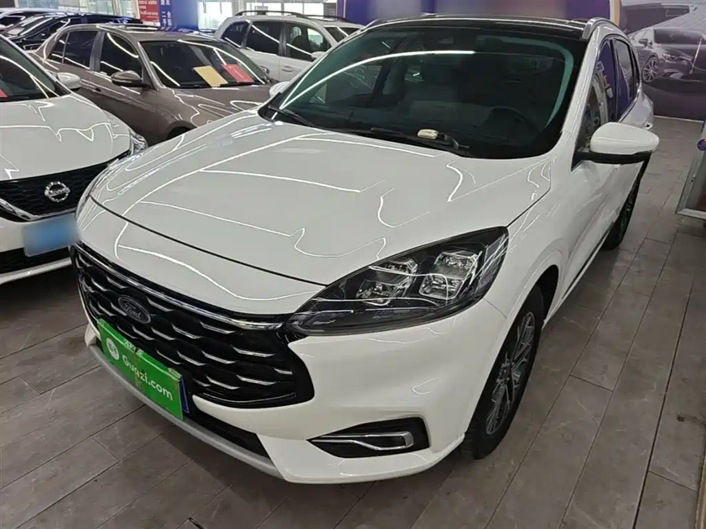 Купить Ford Escape