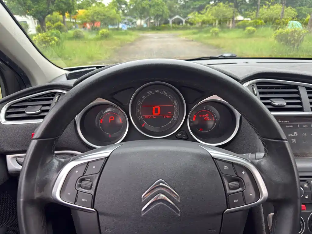 Citroen C4L — миниатюра 17