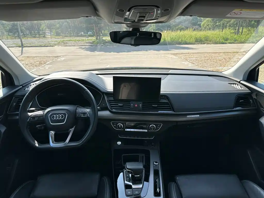 Audi Q5L — миниатюра 19
