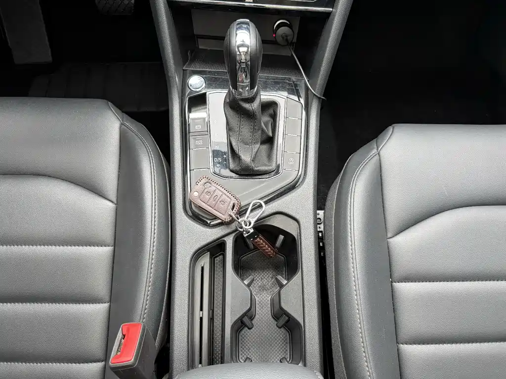 Volkswagen Tharu — миниатюра 24