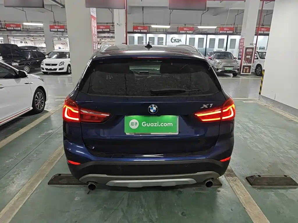 BMW X1 — миниатюра 6