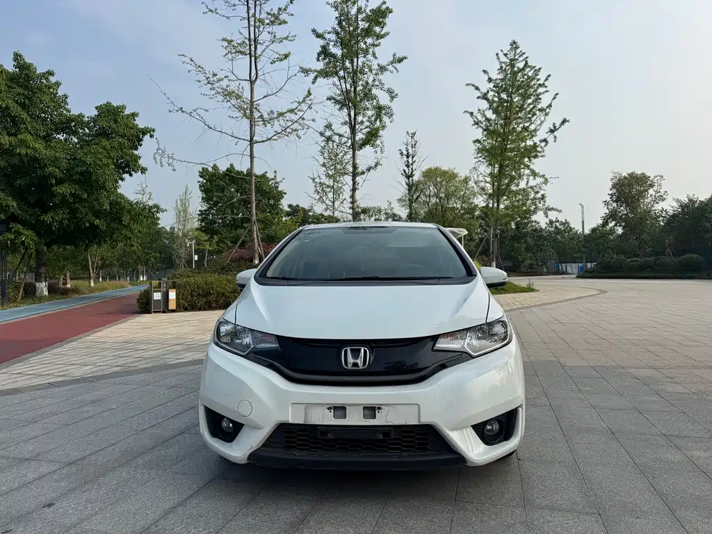Honda Fit 2016 1.5L SES CVT Fashion