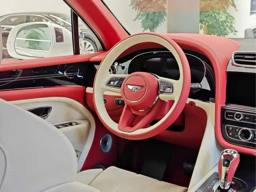 Bentley Bentayga 2024 4.0T V8