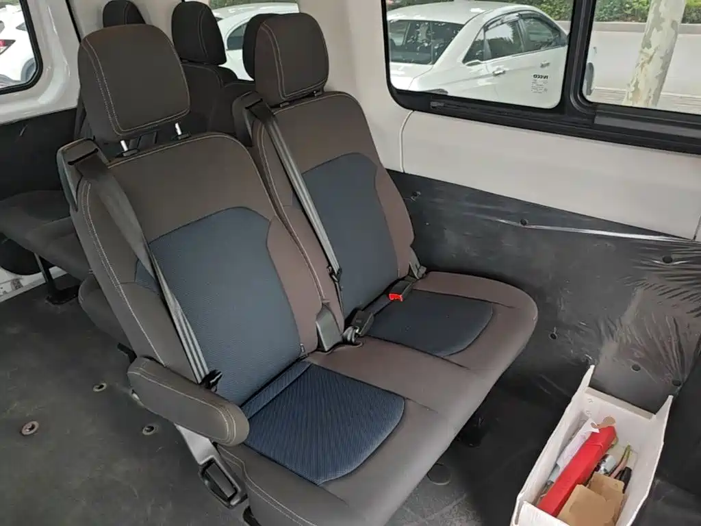 IVECO Ousheng — миниатюра 17