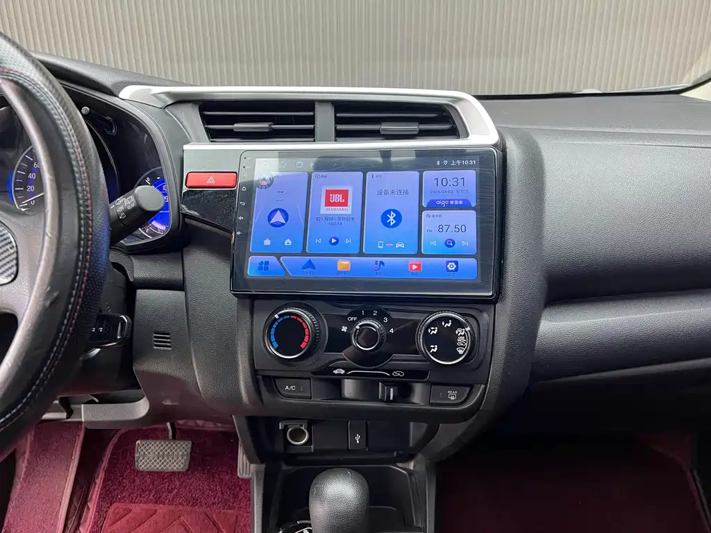 Honda Fit — миниатюра 5