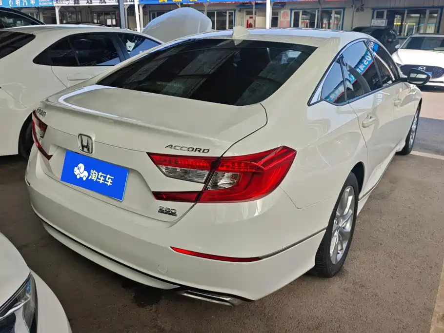 Honda Accord — миниатюра 3