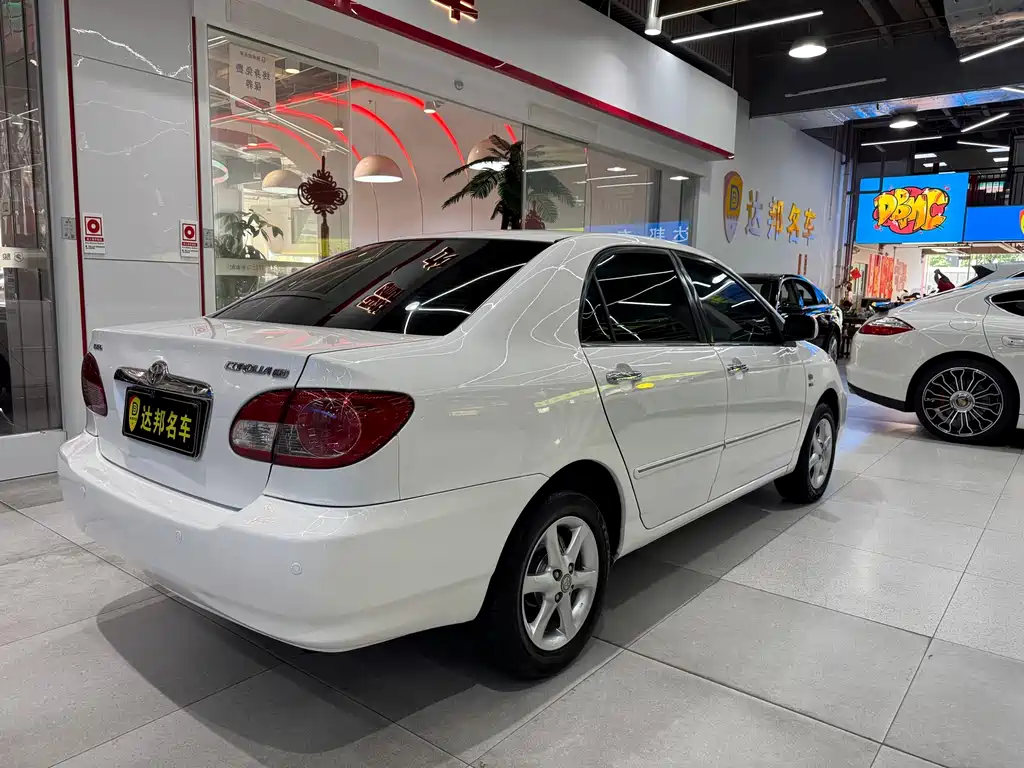 Toyota Corolla — миниатюра 16