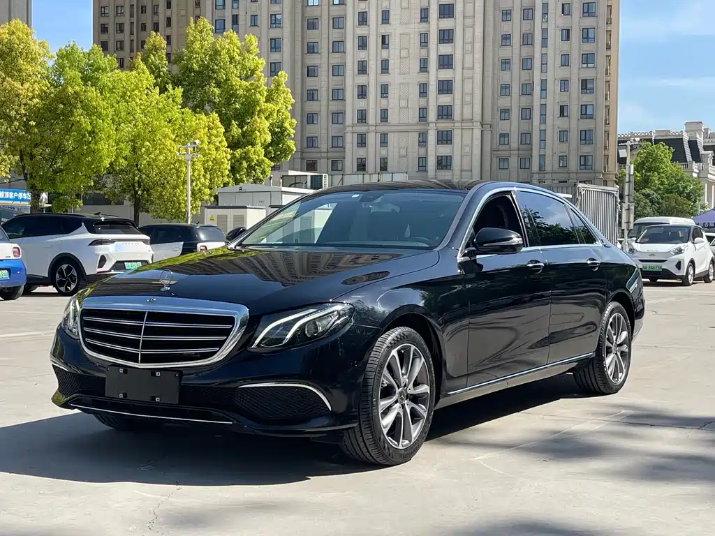 Купить Mercedes-Benz E-Class