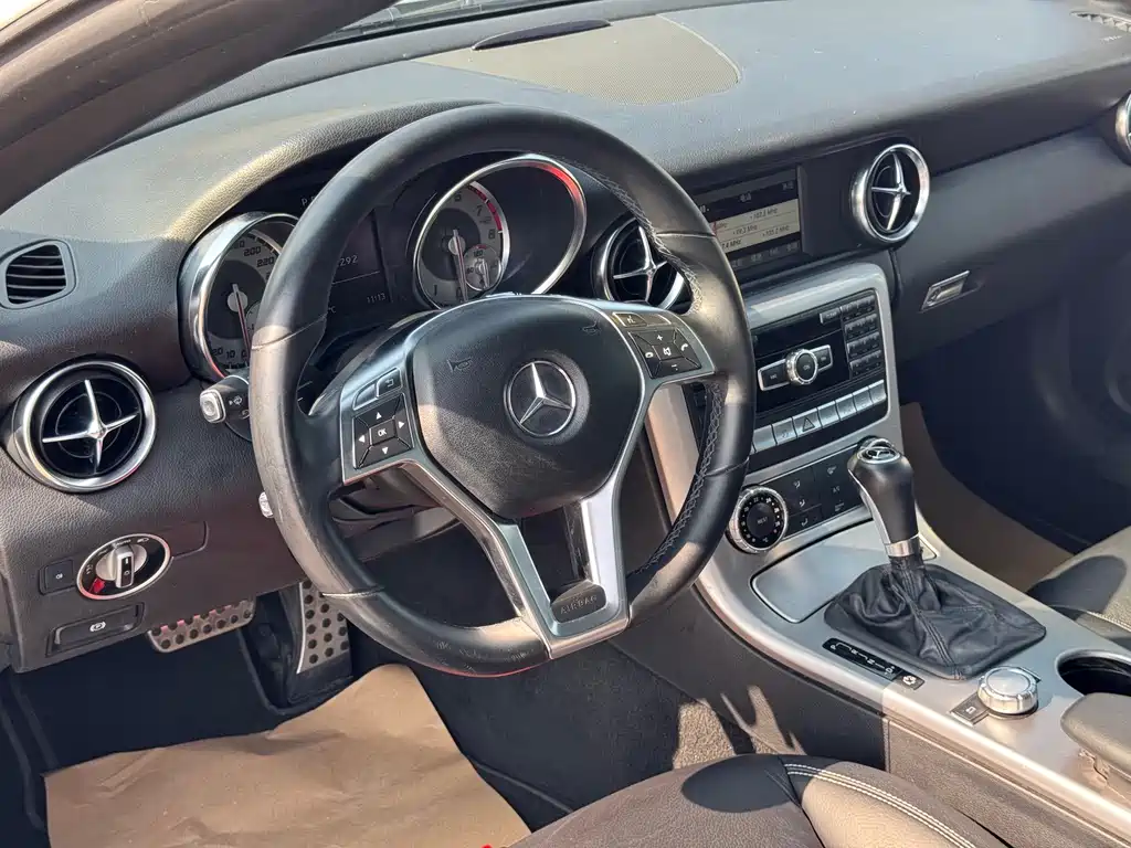 Mercedes-Benz SLK-Class — миниатюра 11
