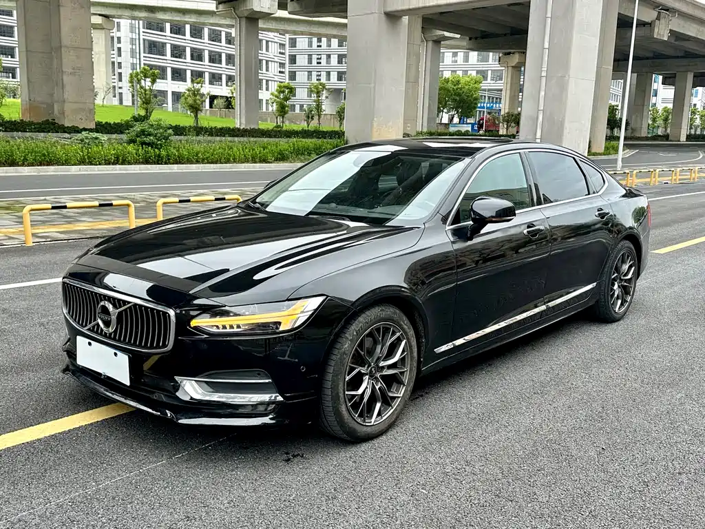 Volvo S90 2018