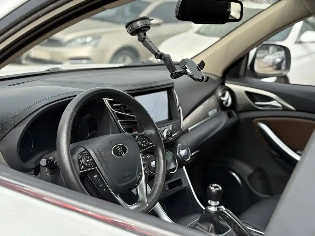 BYD Song — миниатюра 2