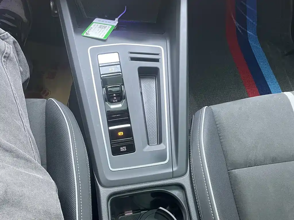 Volkswagen Golf — миниатюра 10