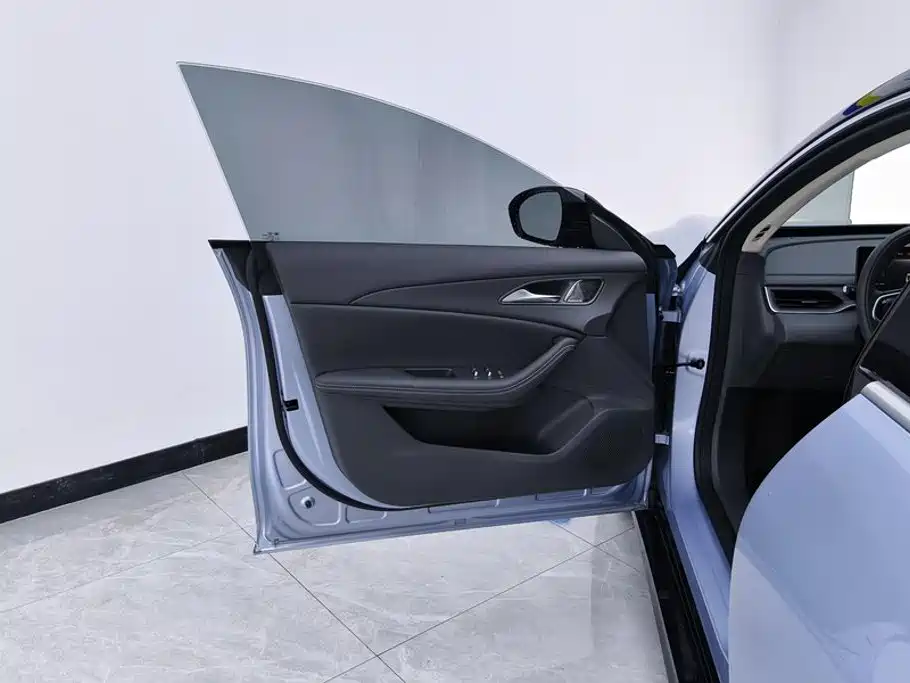 Fengxing Xinghai S7 — миниатюра 7