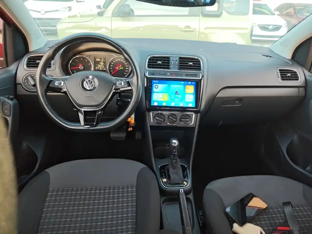 Volkswagen Polo — миниатюра 10