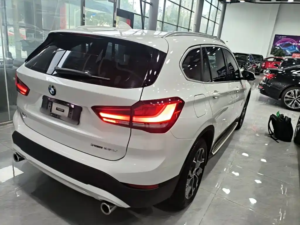 BMW X1 — миниатюра 7