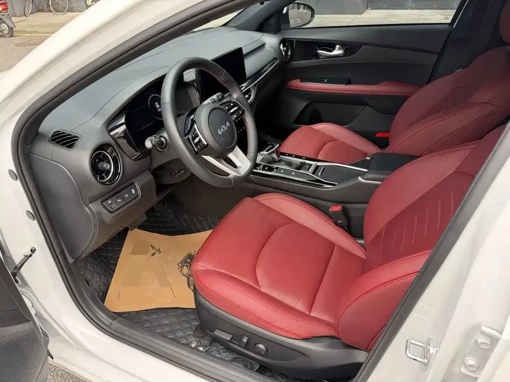 Kia K3 — миниатюра 9
