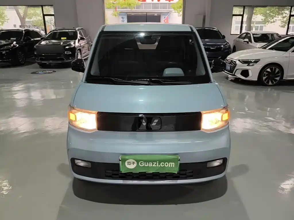 Wuling MINIEV — миниатюра 3
