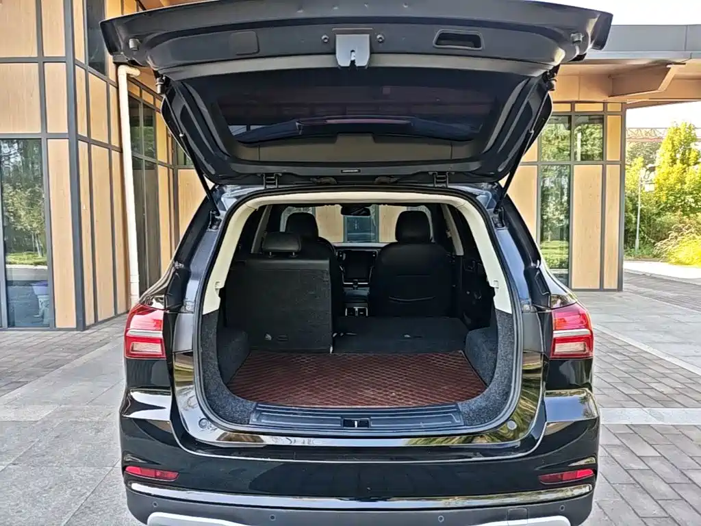 Roewe RX5 — миниатюра 19
