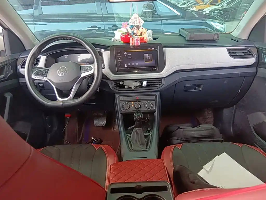 Volkswagen Tharu — миниатюра 10