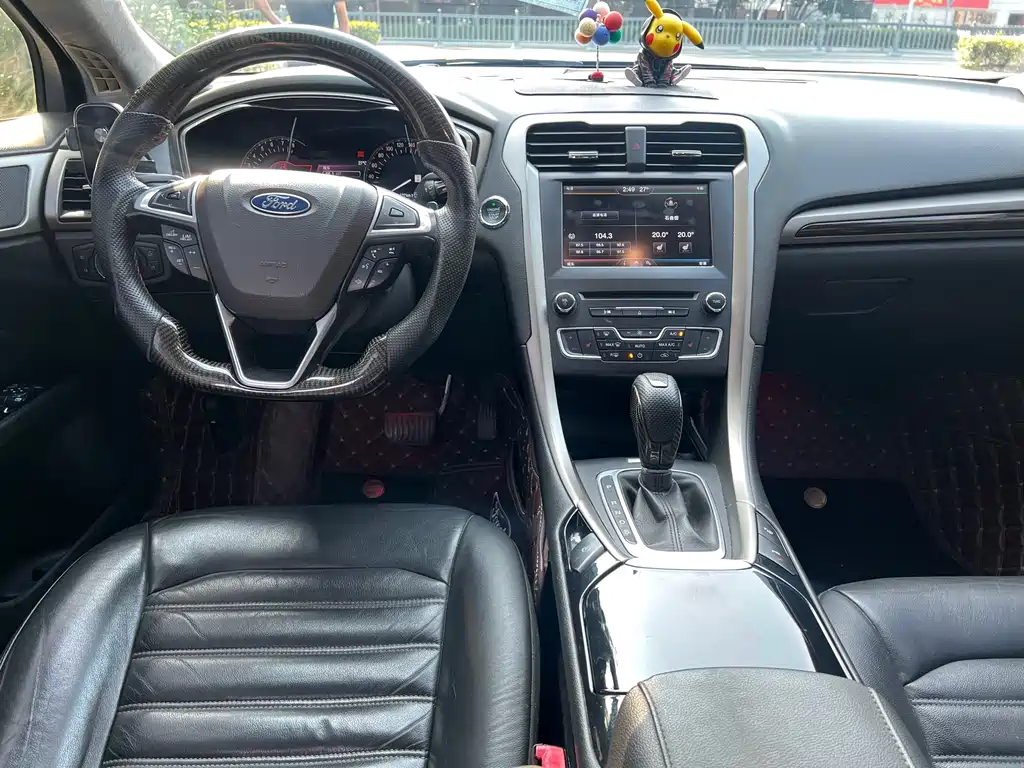 Ford Mondeo — миниатюра 10