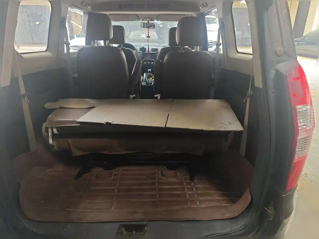 Wuling Hongguang — миниатюра 20