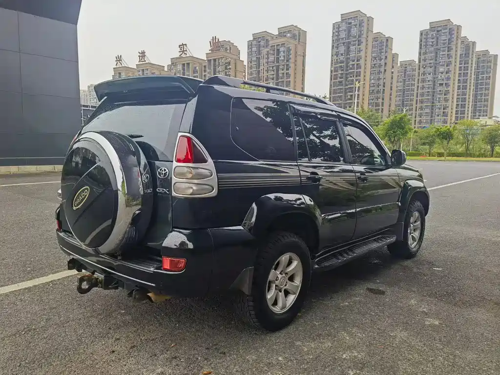 Toyota Land Cruiser Prado 2004 GX 2.7 AT