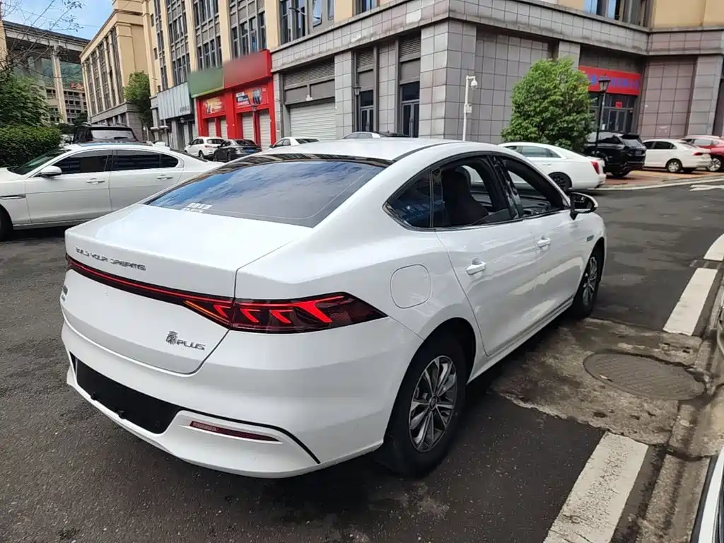 BYD Qin PLUS — миниатюра 7