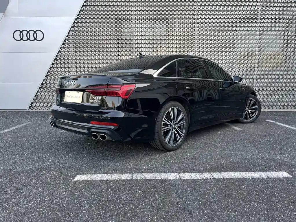 Audi A6L — миниатюра 4