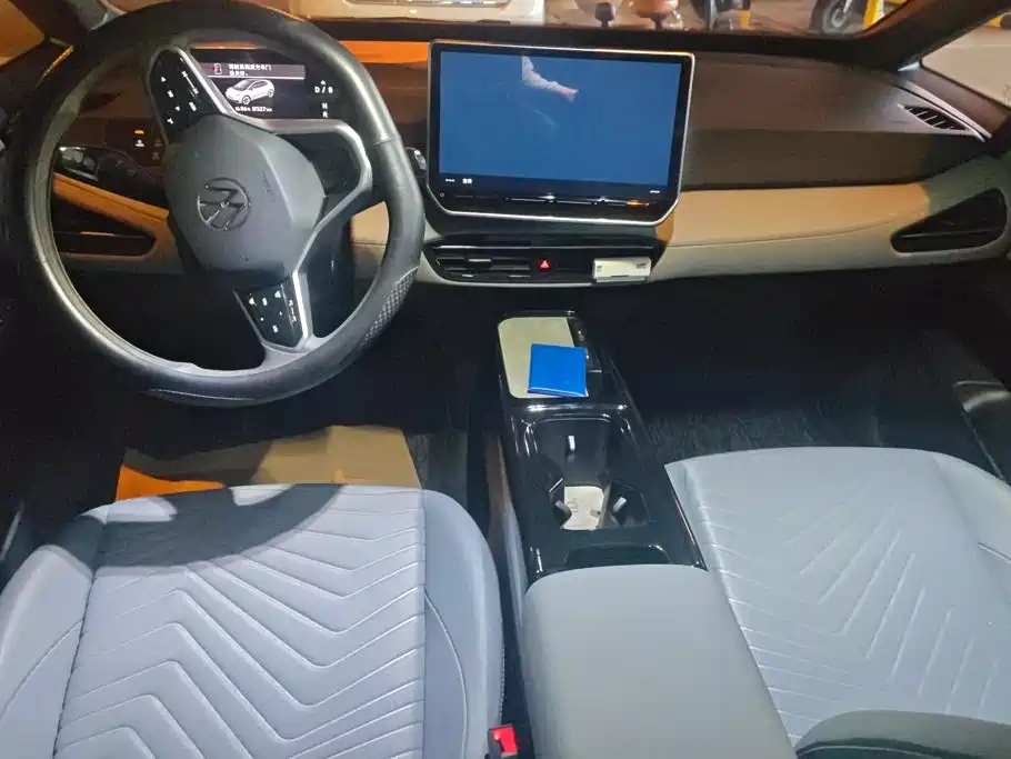 Volkswagen ID.3 — миниатюра 12