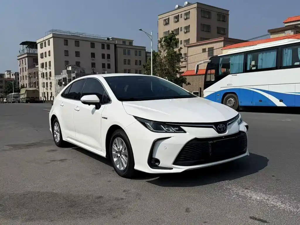 Toyota Corolla — миниатюра 3
