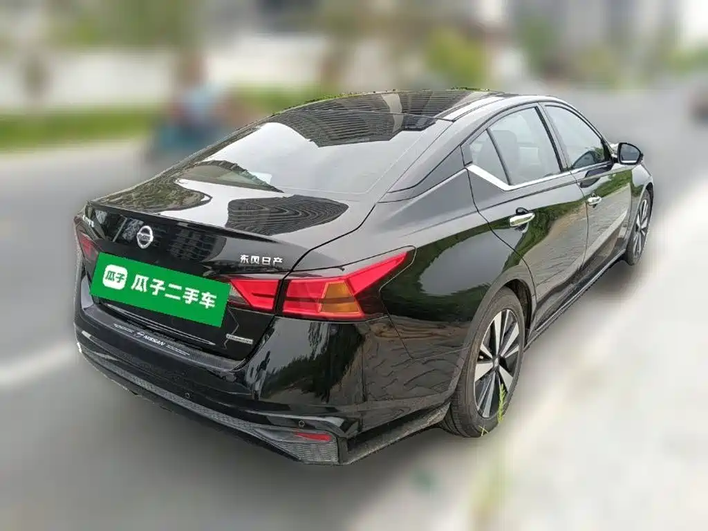 Nissan Teana — миниатюра 5