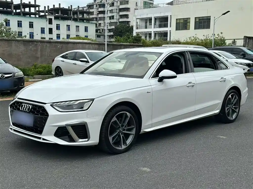 Купить Audi A4L