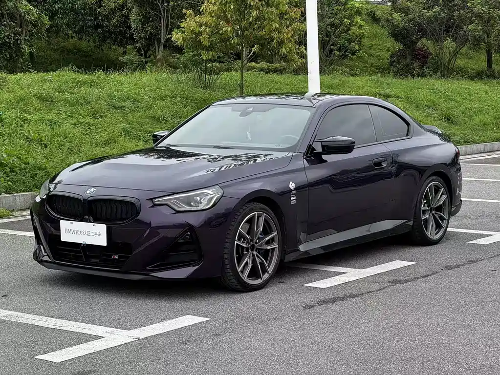 BMW M240i 2023