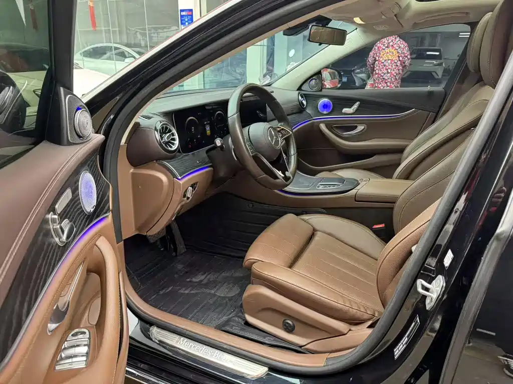 Mercedes-Benz E-Class E 2022 E 260 L Sport 4MATIC