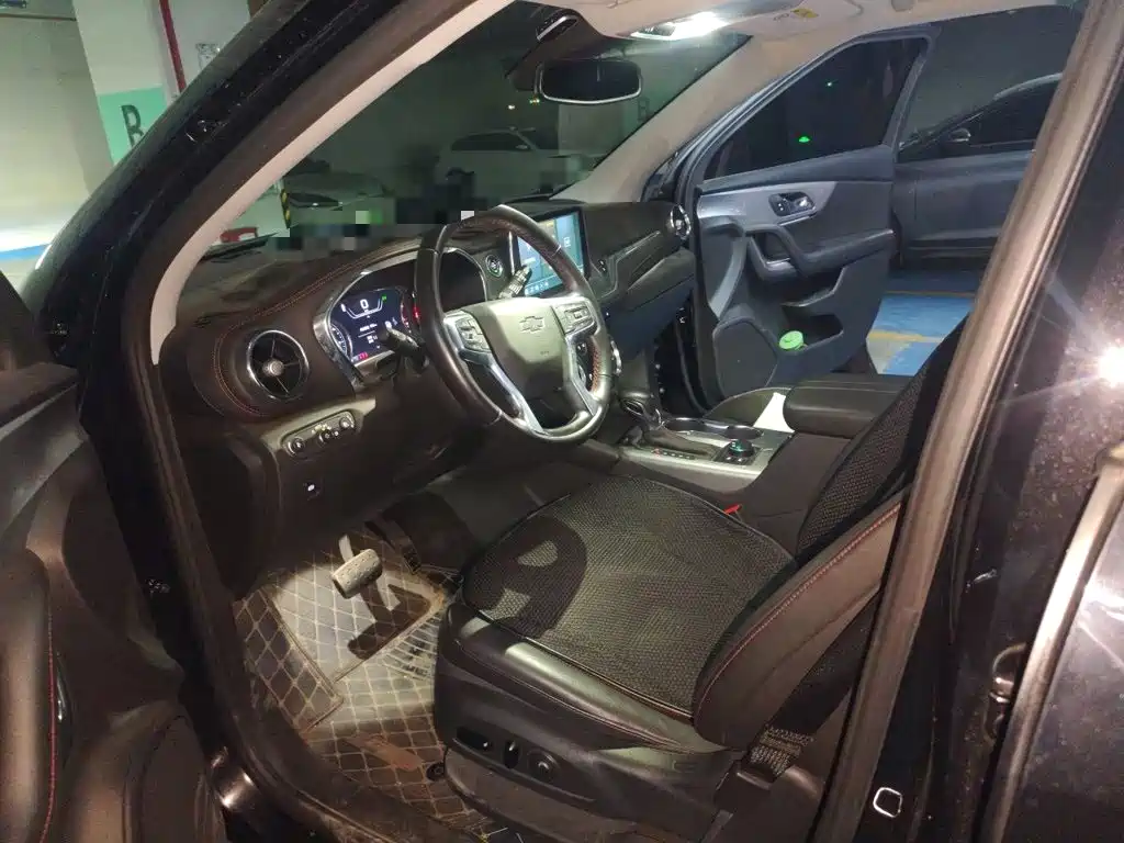 Chevrolet Blazer — миниатюра 11