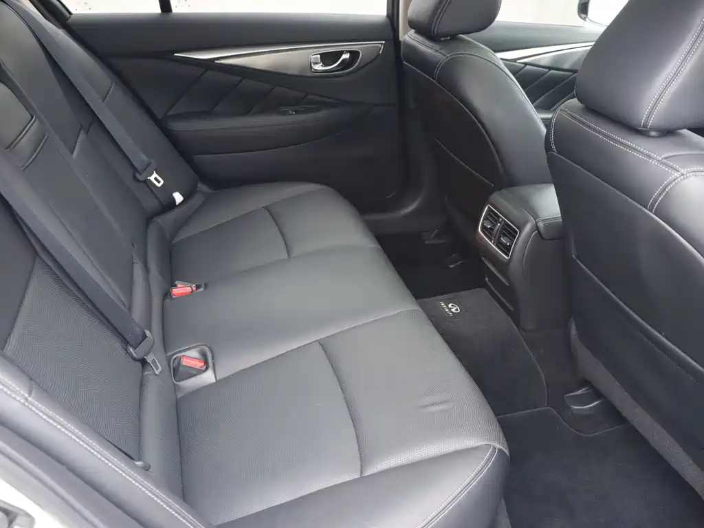 Infiniti Q50L — миниатюра 12