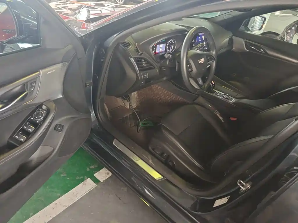 Cadillac CT5 — миниатюра 16