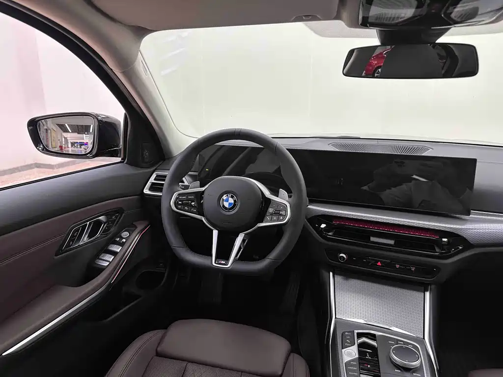 BMW 3 Series — миниатюра 7
