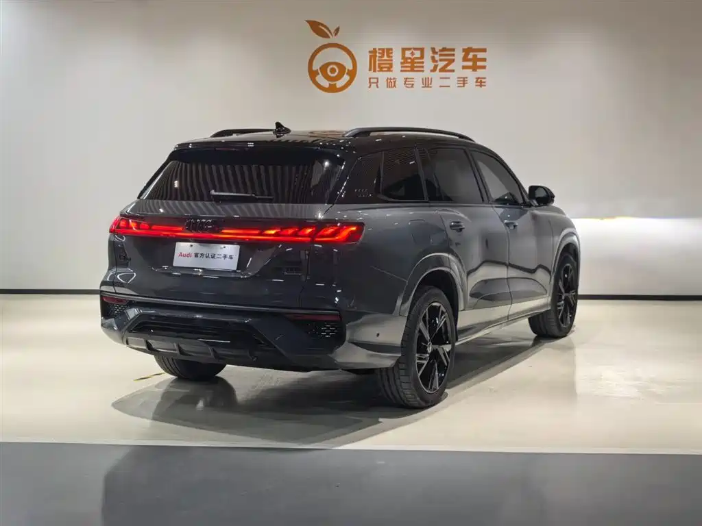 Audi Q6 2024 45 TFSI quattro 6 мест