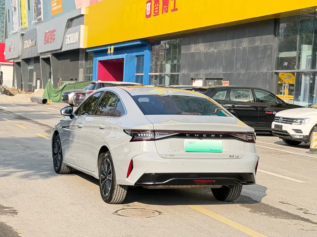 CHERY FENGYUN A8