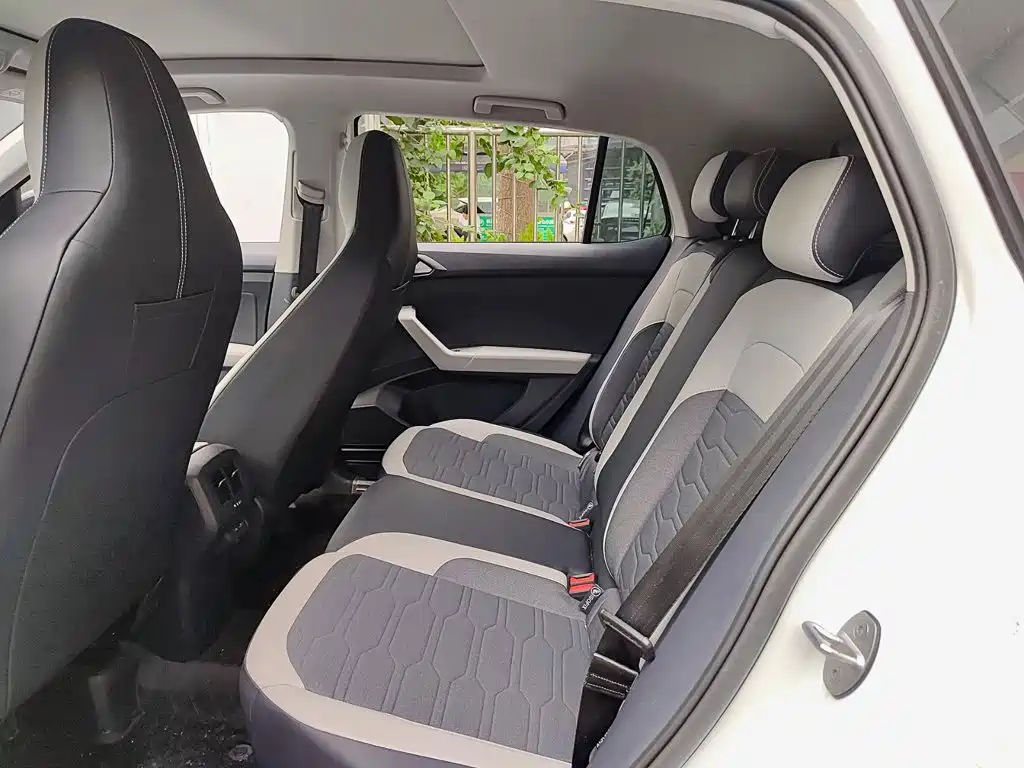 Volkswagen Tharu — миниатюра 8